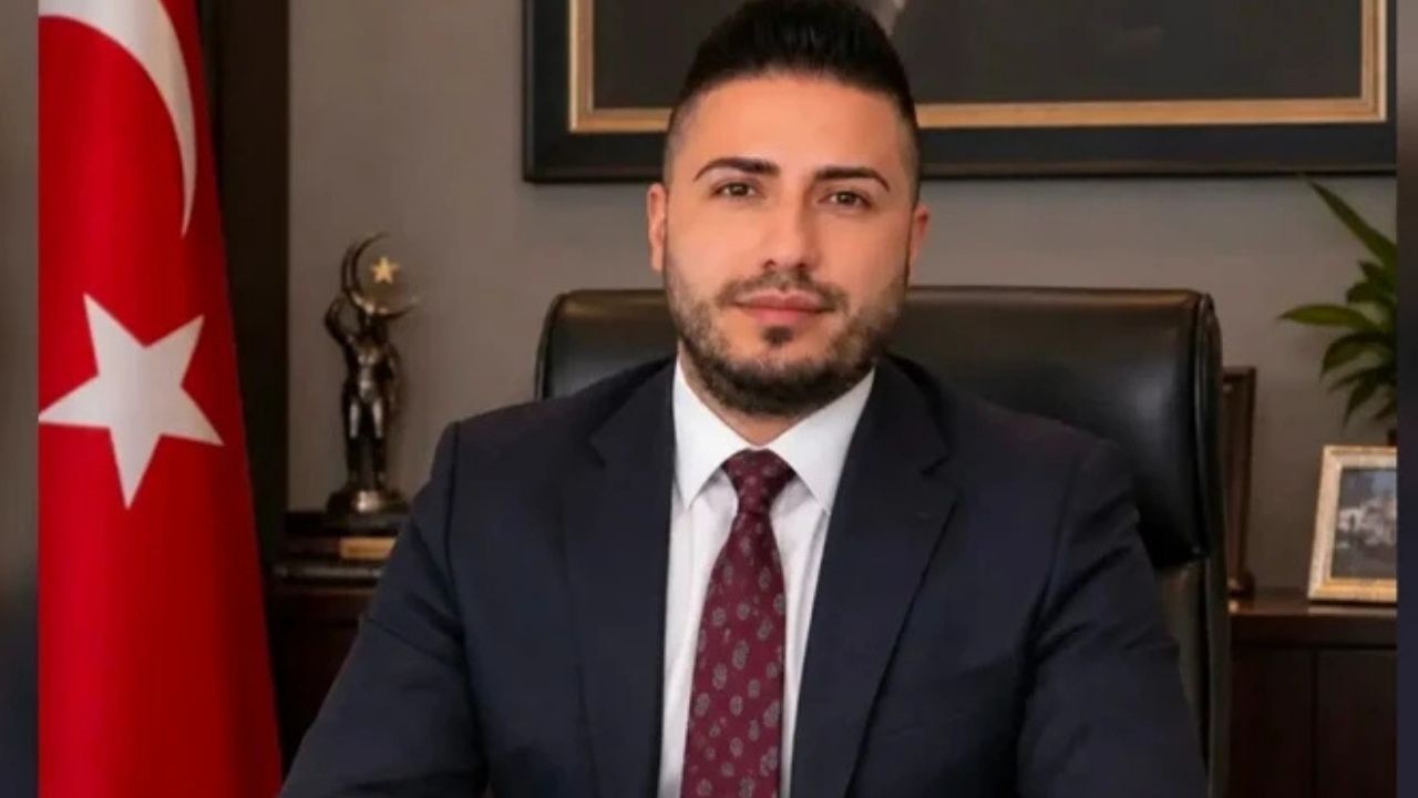 Yeni Parti Istifaa