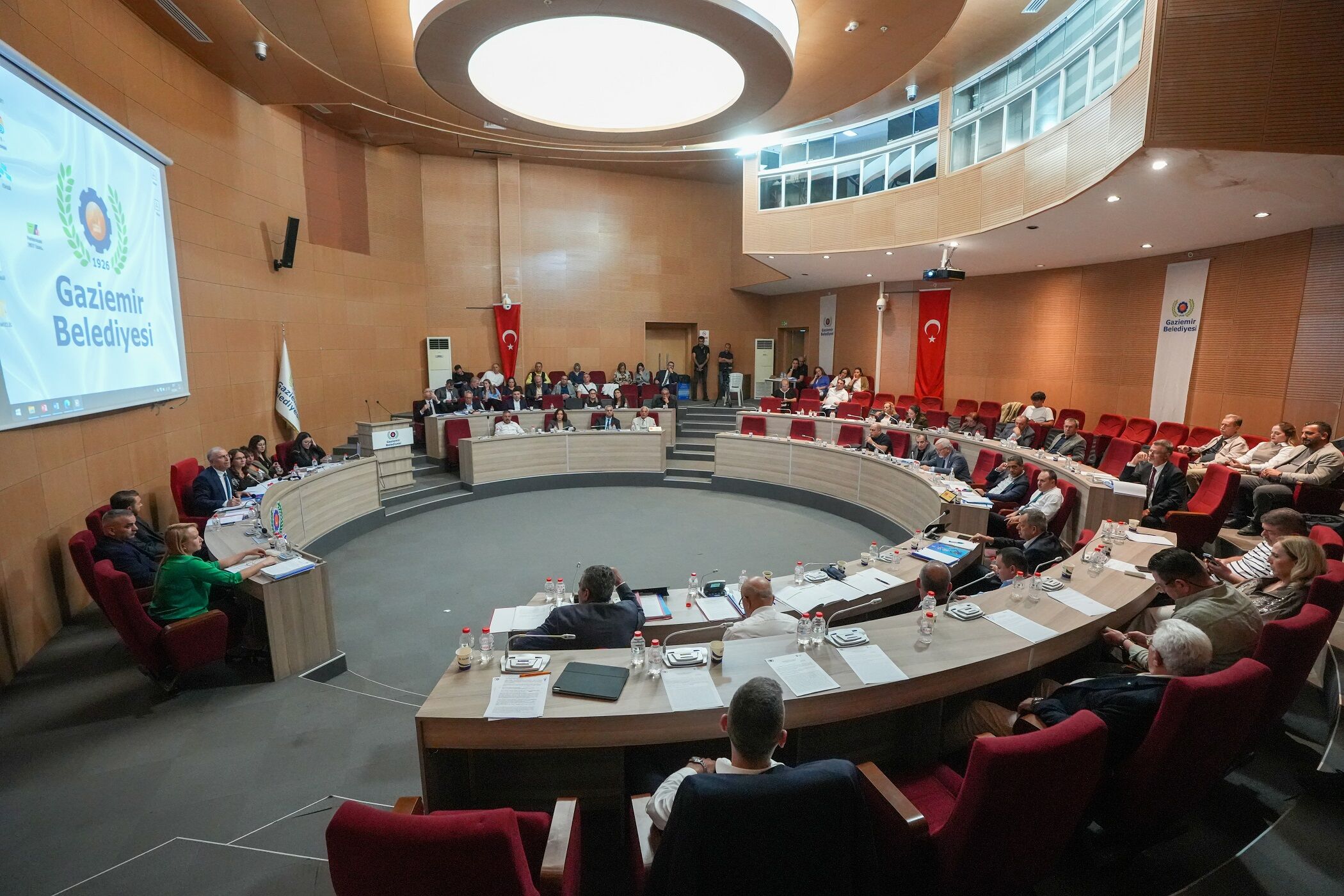 Başkan Işık’tan Bütçe Eleştirilerine Yanıt “Belediyemizin Bir Kuruşunu Ziyan Etmiyoruz” (1)