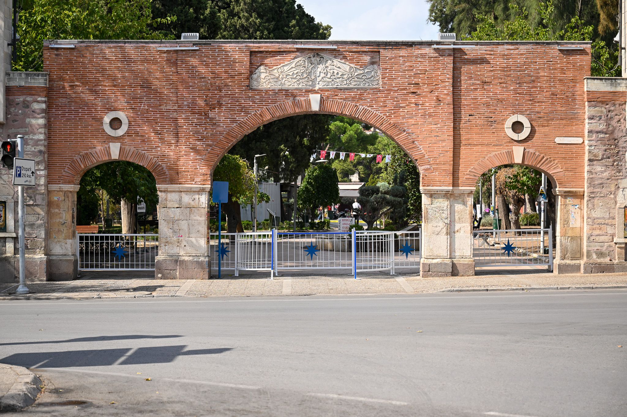 Bornova’daki Parklarda Yeni Dönem Motosikletlerin Girişi Engellenecek (2)