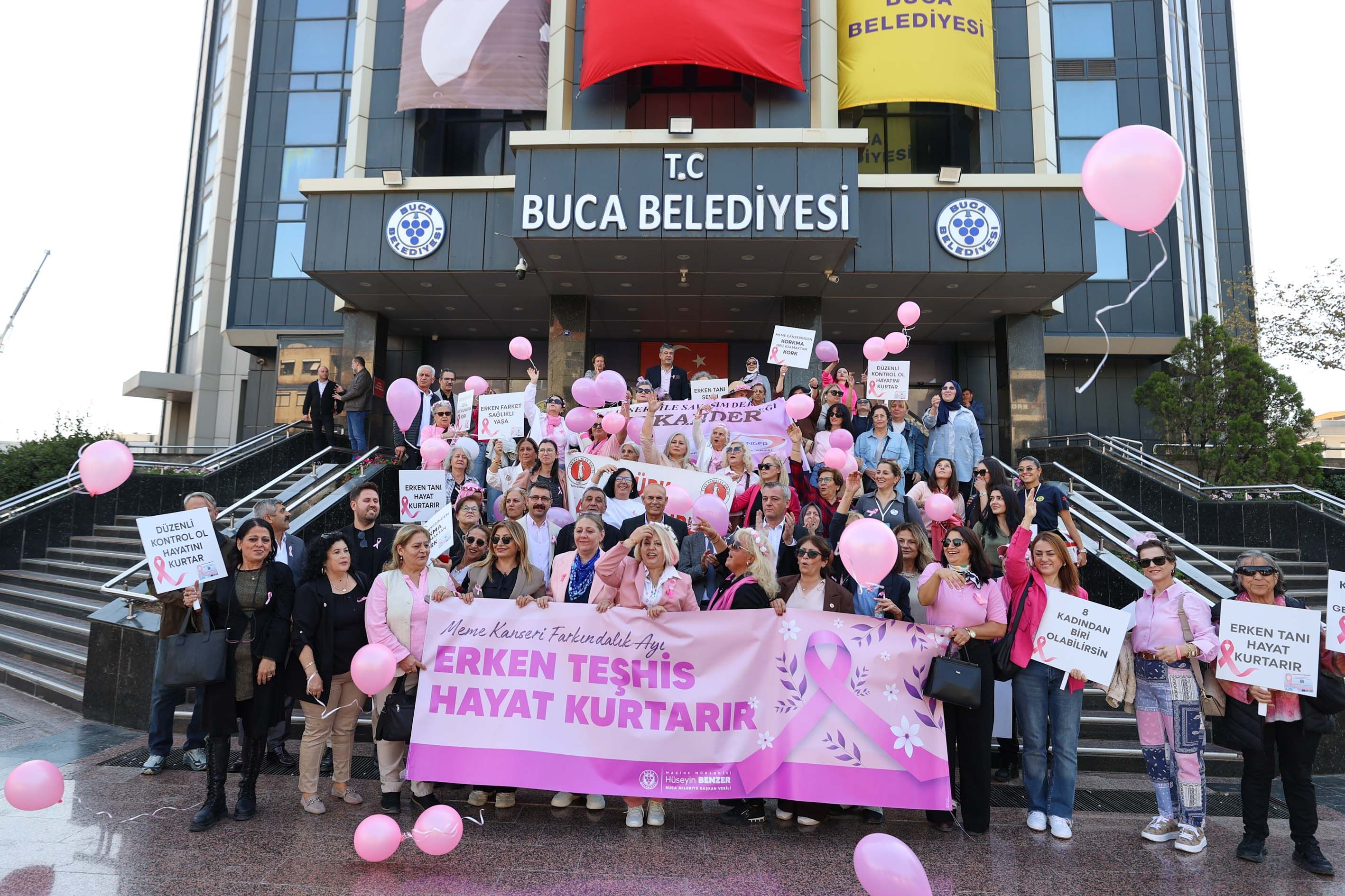 Buca’da Pembe Yürüyüş Düzenlendi Uzmanlardan Erken Teşhis Çağrısı (1)