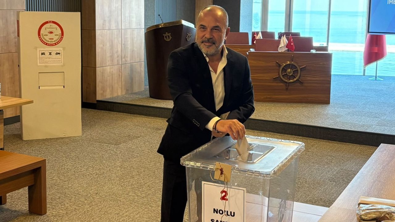 DTO İzmir'de seçim heyecanı: Öztürk ustalık dönemi için sandıkta