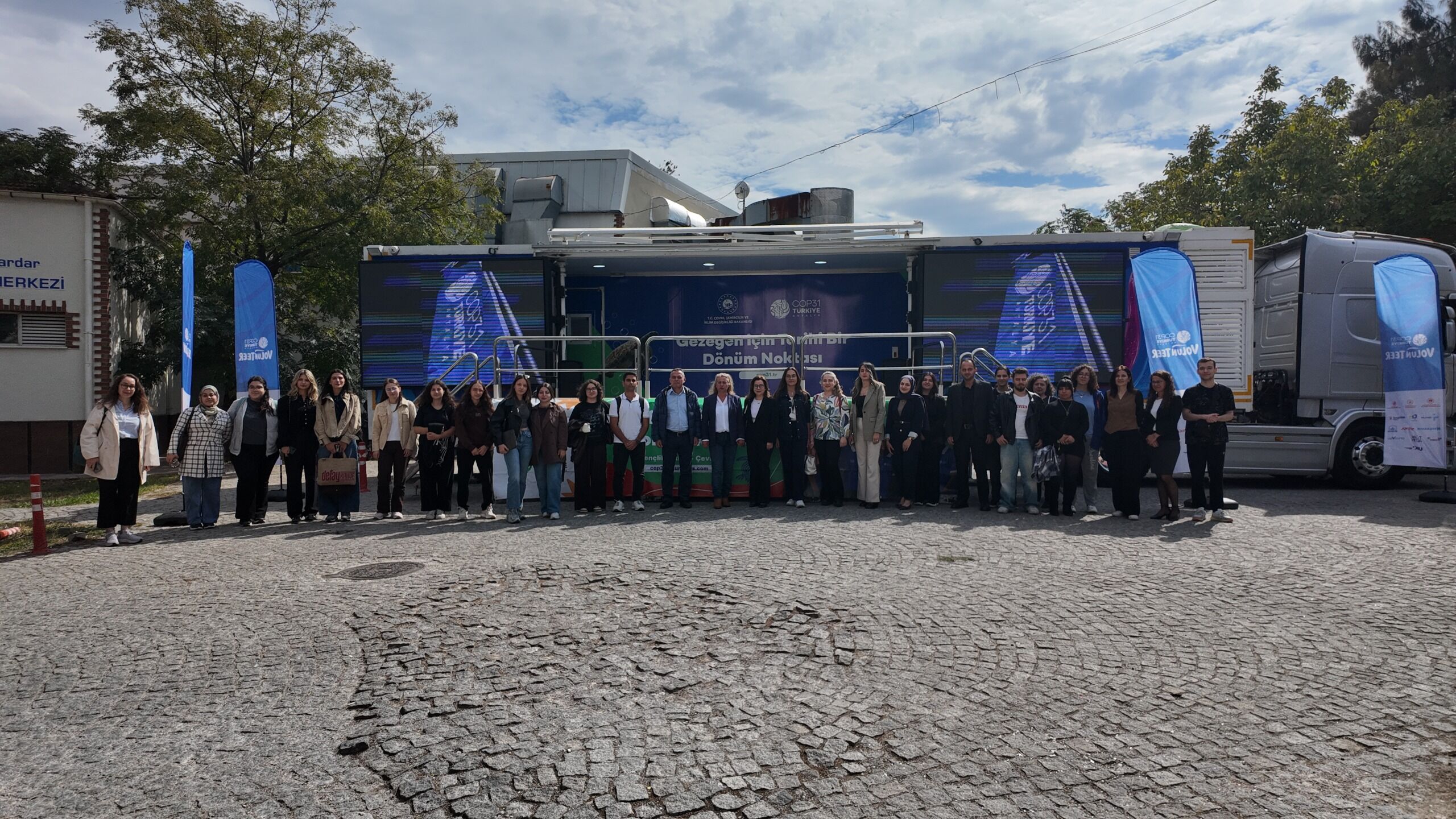 Ege Üniversitesi'nde Gençlere Iklim Çağrısı Harekete Geç (2)
