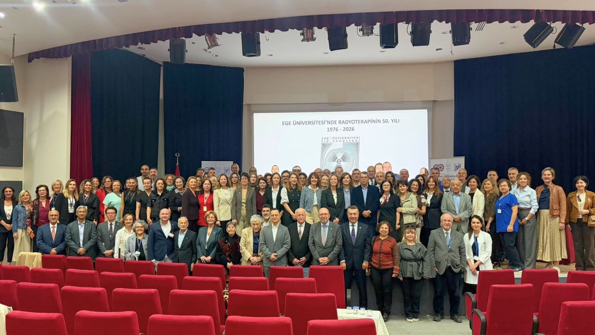 Ege Üniversitesi'nde Yarım Asırlık Başarı Radyoterapide Yeni Hedefler Açıklandı (1)