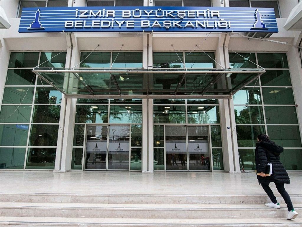Izmir Büyükşehir Belediyesi-5