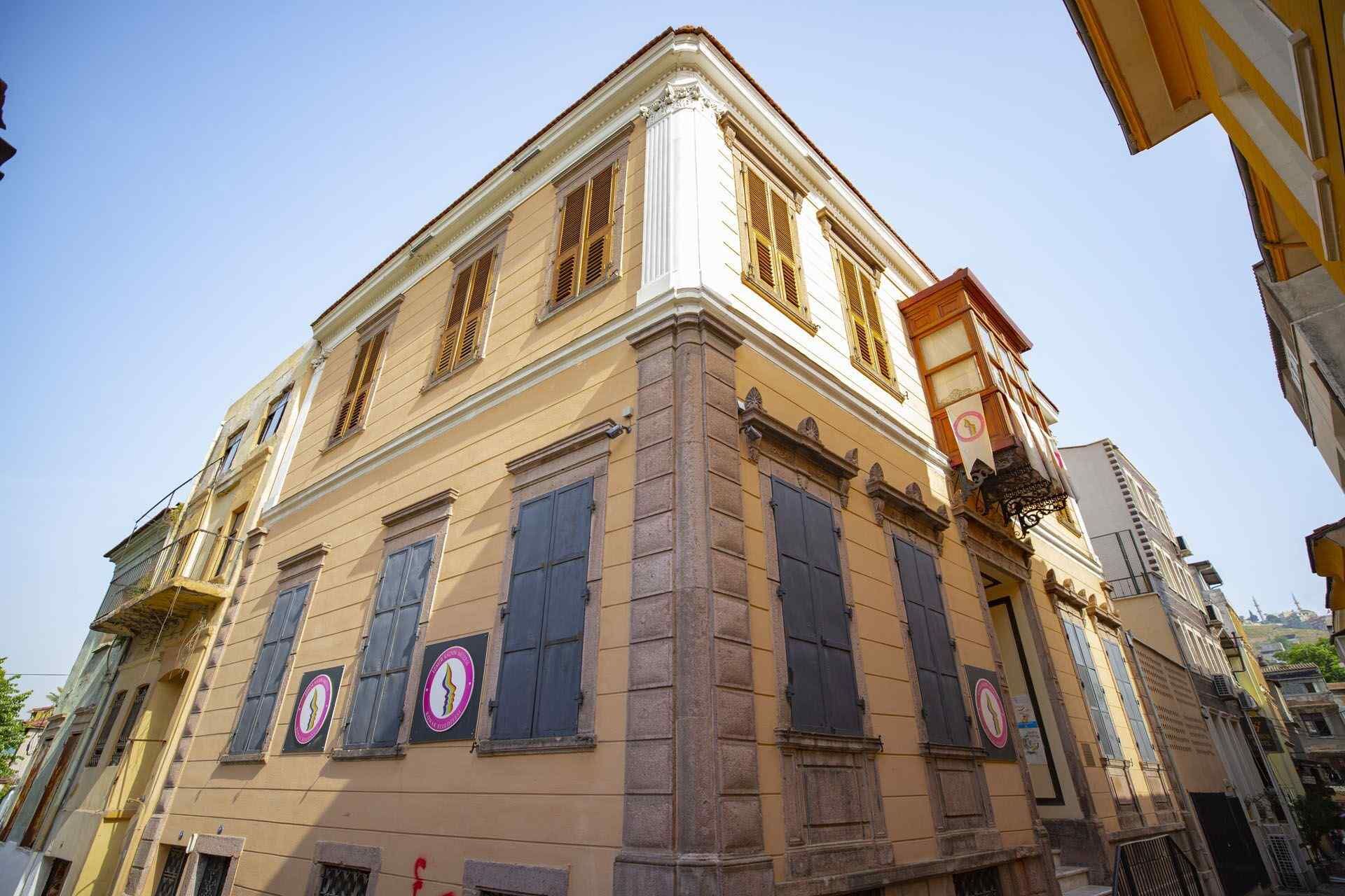 İzmir Kadın Müzesi. 1