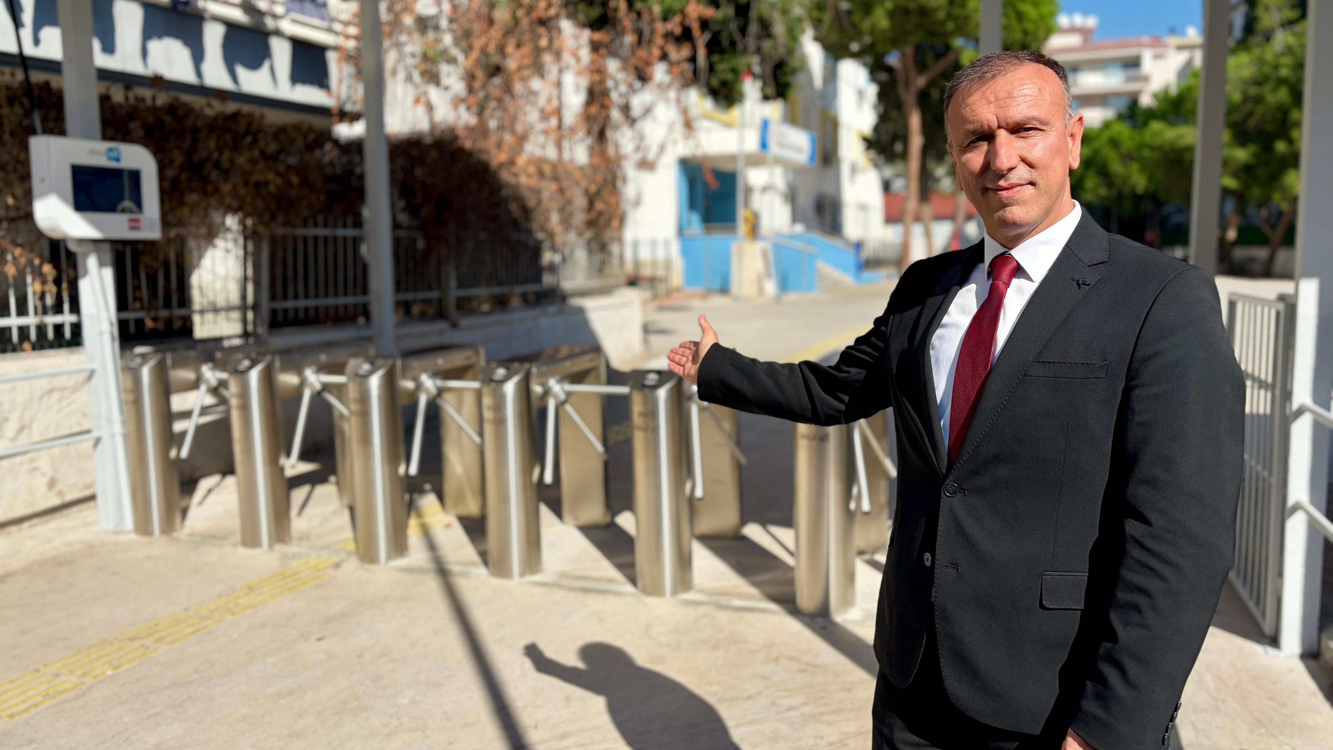 İzmir’de Güvenli Okul Uygulaması Öğrencinin Fotoğrafı Anında Veliye Gönderiliyor (2)