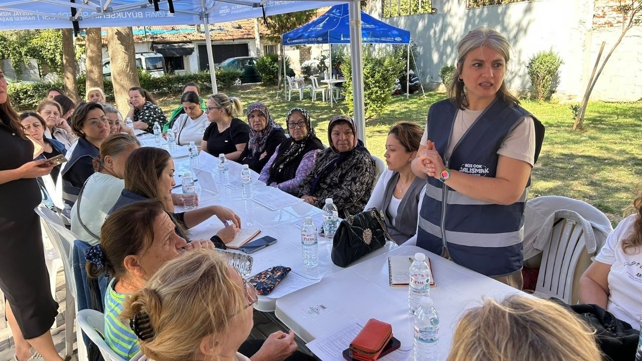 İzmir’de Mahallelinin Söz Sırası Çınar Mahallesi’ndeydi (2)
