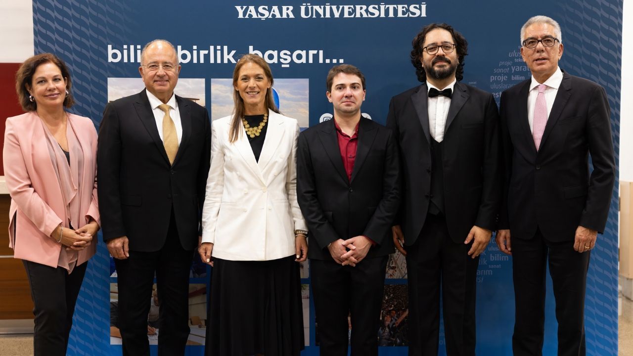 İzmir’de Türkiye Portekiz Dostluğu Ezgilerle Yankılandı (3)