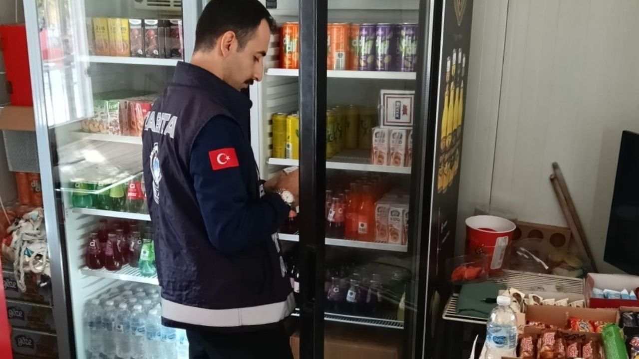 Kemalpaşa’da Öğrencilerin Sağlığı Için Harekete Geçildi Kantinler Denetlendi (1)