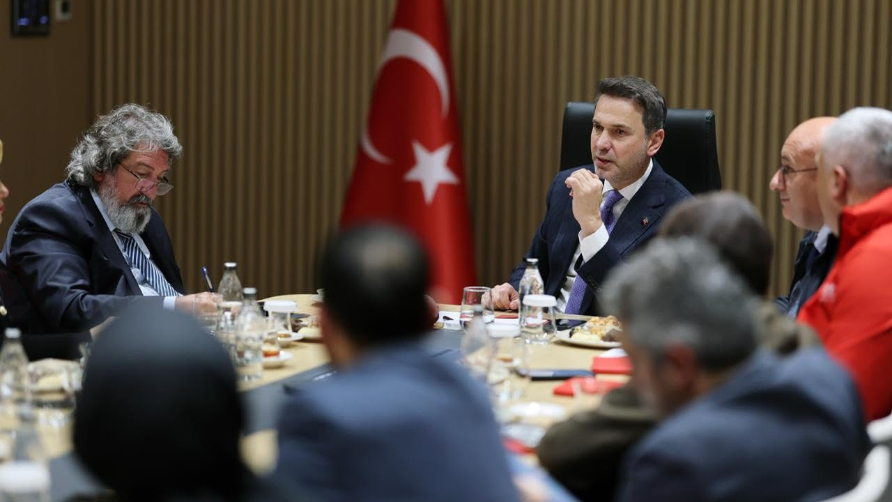 Osman Gazi Karadeniz’e uğurlandı! Türkiye’nin enerji hedefleri masaya yatırıldı