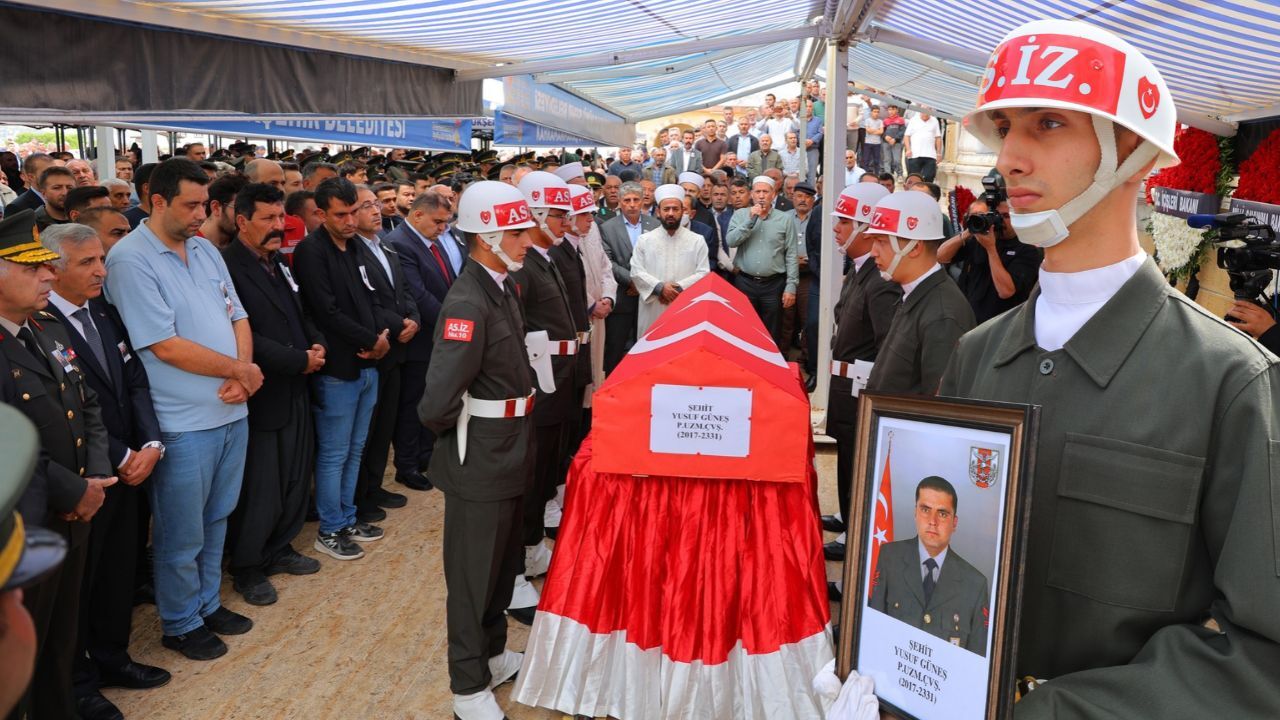 34 yaşındaki şehit Yusuf Güneş son yolculuğuna uğurlandı: Ailesinin acısı yürek burktu
