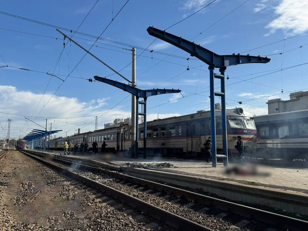 Son Dakika Tren Istasyonuna Saldırı! Çok Sayıda Ölü Ve Yaralı Var (1)