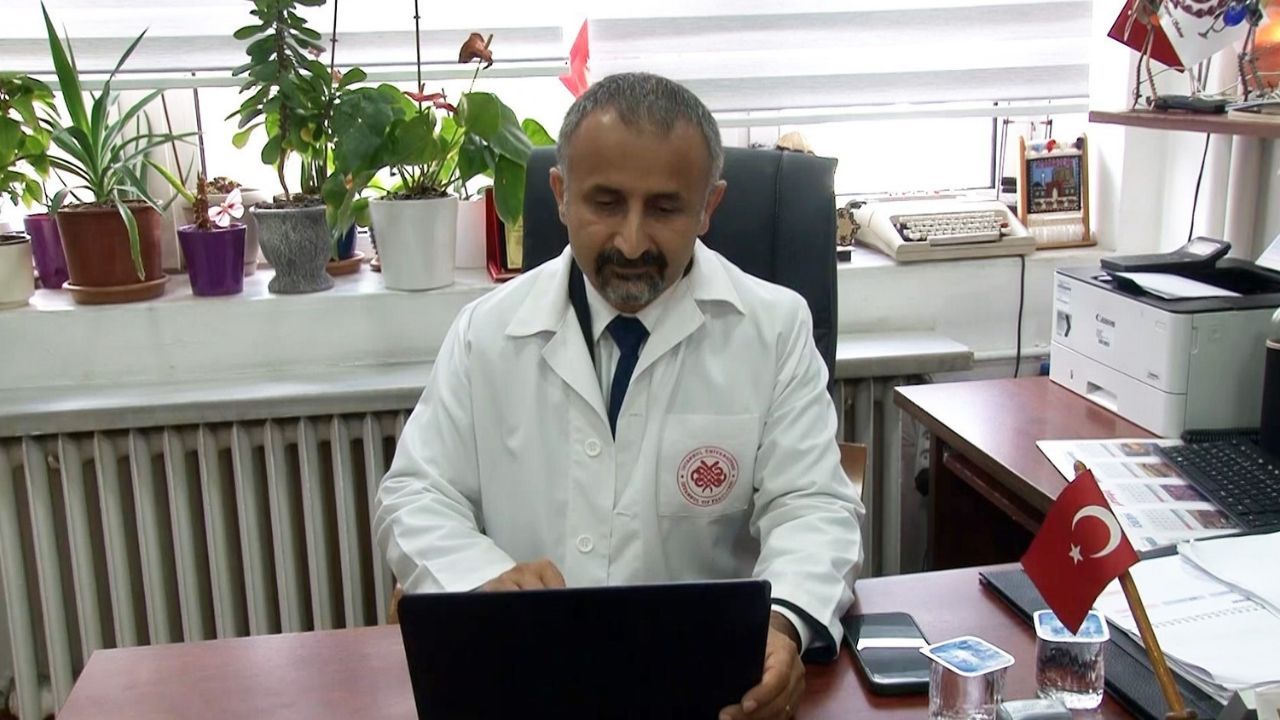 Uzmanından Ekran Uyarısı Boyun Ve Sırt Ağrılarının Nedeni Belli Oldu (1)