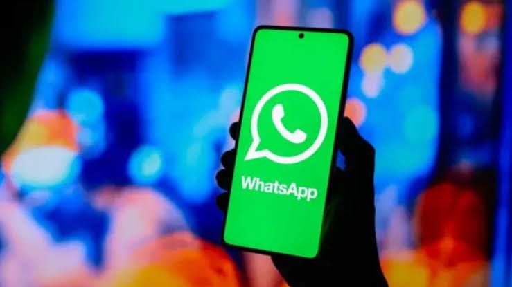 WhatsApp’a yeni özellik geliyor! Çevrimiçi olanlar tek ekranda görülecek: Yeşil nokta ne işe yarayacak?